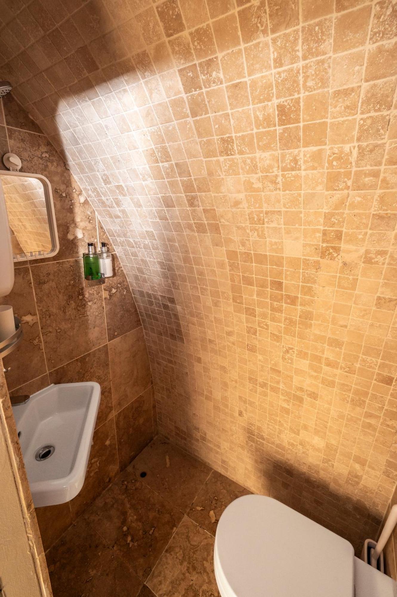 Mountview Pod Hotel ลอคคินเวอร์ ภายนอก รูปภาพ